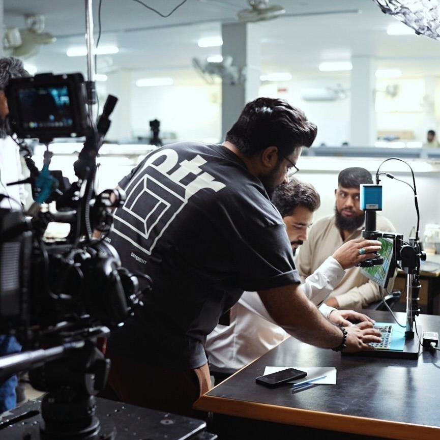 COMCEPT, Corporate film · 3 minutes: still 3 from the project
